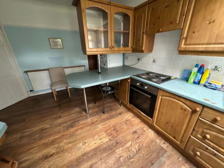 2 bedroom Terraced House for sale in Station Street, Castle Gresley, DE11