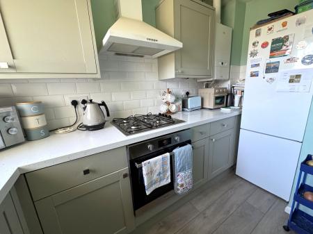 2 bedroom Terraced bungalow for sale in The Wickets, Burton-On-Trent, DE15