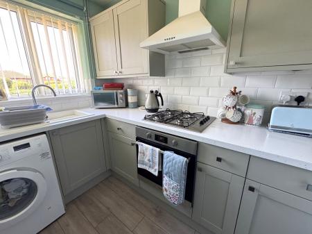 2 bedroom Terraced bungalow for sale in The Wickets, Burton-On-Trent, DE15