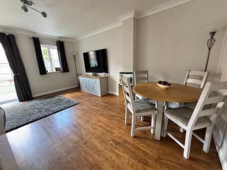 3 bedroom Terraced House for sale in Cyclamen Close, Branston, DE14