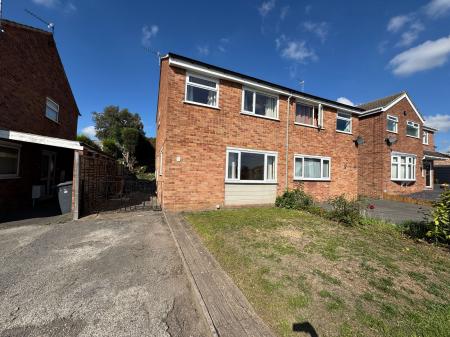 Tudor Way, Newhall, DE11