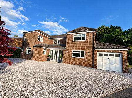 Newton Road, Burton-On-Trent, DE15