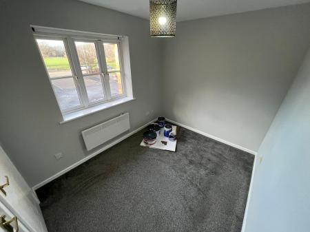 1 bedroom Flat to let in Cherry Court, Branston, DE14