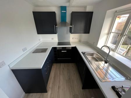 1 bedroom Flat to let in Cherry Court, Branston, DE14