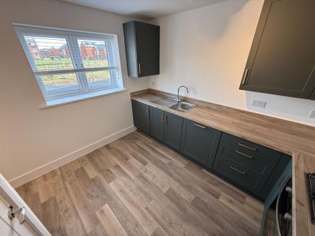 3 bedroom Semi-detached house to let in Foxglove Grove, Branston, DE14