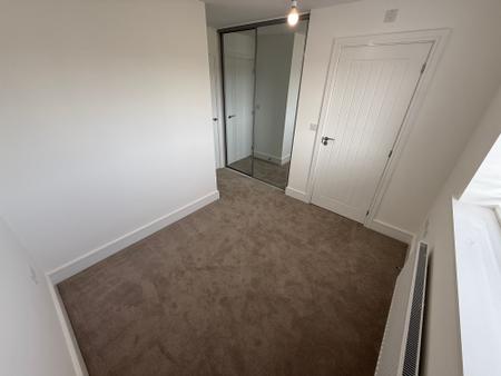3 bedroom Semi-detached house to let in Foxglove Grove, Branston, DE14