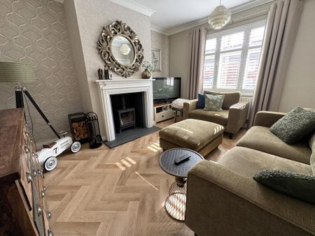 3 bedroom Terraced House for sale in Northfield Road, Burton-On-Trent, DE13
