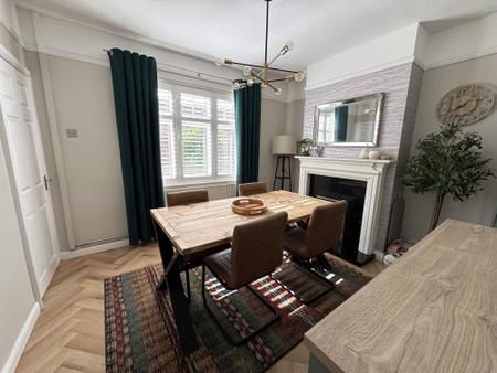 3 bedroom Terraced House for sale in Northfield Road, Burton-On-Trent, DE13