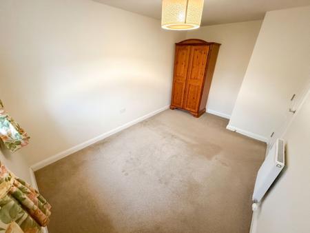 3 bedroom Semi-detached house to let in Rook Drive, Burton-On-Trent, DE13