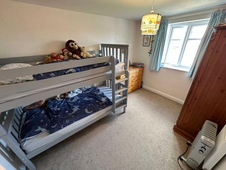 3 bedroom Semi-detached house to let in Rook Drive, Burton-On-Trent, DE13