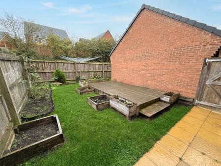 3 bedroom Semi-detached house to let in Rook Drive, Burton-On-Trent, DE13