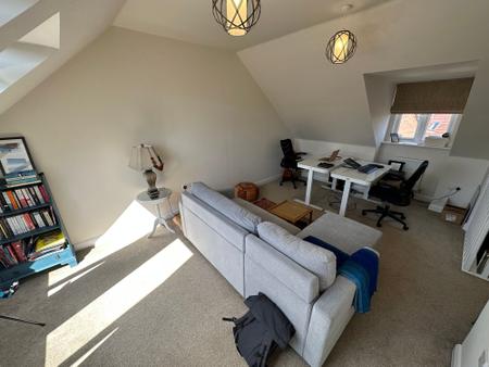 3 bedroom Semi-detached house to let in Rook Drive, Burton-On-Trent, DE13
