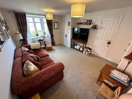 3 bedroom Semi-detached house to let in Rook Drive, Burton-On-Trent, DE13
