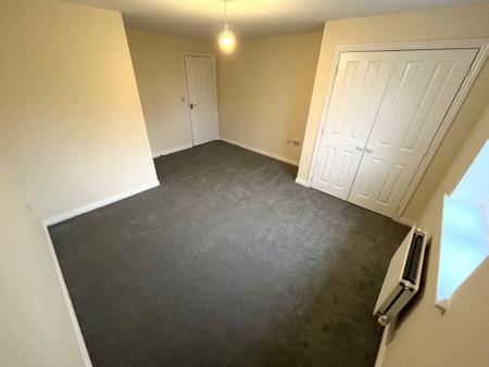 4 bedroom End of terrace house to let in Hull Street, Hilton, DE65