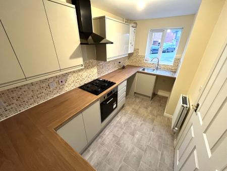 4 bedroom End of terrace house to let in Hull Street, Hilton, DE65