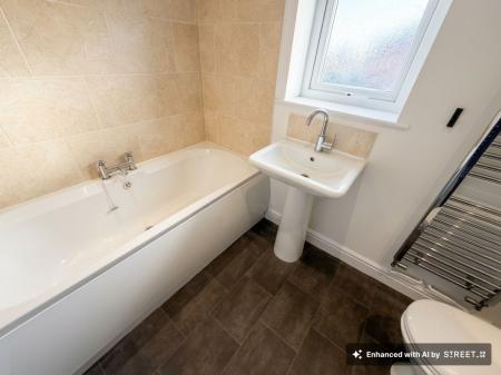 4 bedroom Detached house for sale in Waverley Lane, Burton-On-Trent, DE14