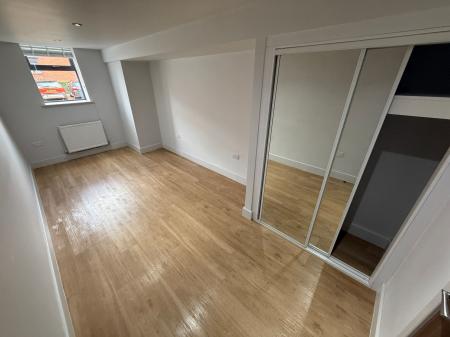 1 bedroom Flat to let in Wetmore Road, The Old Coopers Wetmore Road, DE14
