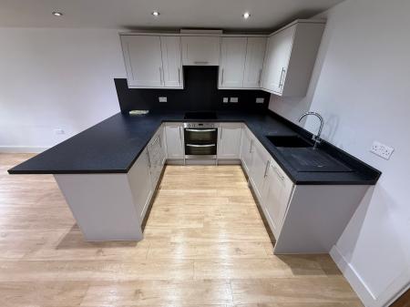 1 bedroom Flat to let in Wetmore Road, The Old Coopers Wetmore Road, DE14