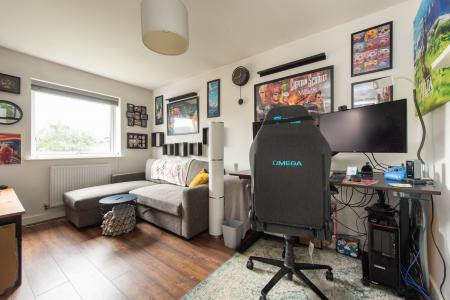 3 bedroom Semi-detached house for sale in Fellows Drive, Burton-On-Trent, DE14