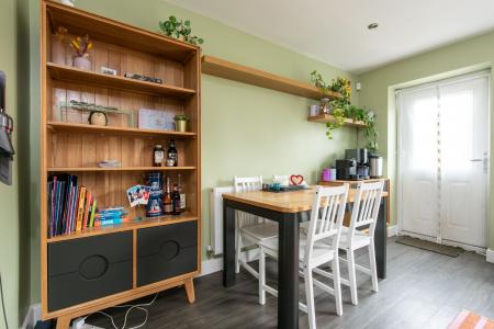 3 bedroom Semi-detached house for sale in Fellows Drive, Burton-On-Trent, DE14