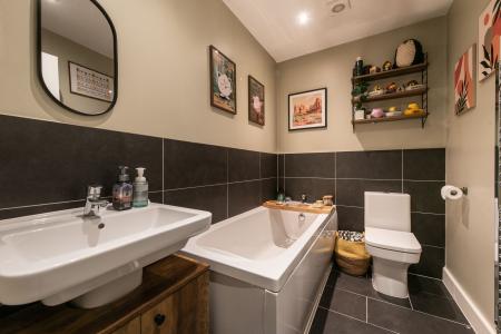 3 bedroom Semi-detached house for sale in Fellows Drive, Burton-On-Trent, DE14