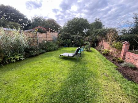 3 bedroom House for sale in Hillside Road, Linton, DE12