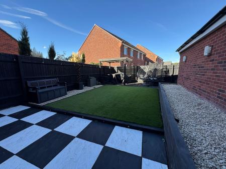 4 bedroom Semi-detached house for sale in Abbot Road, Burton-On-Trent, DE13