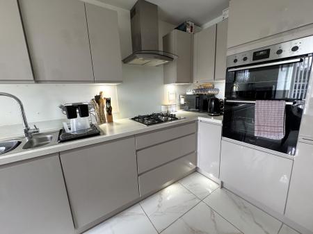4 bedroom Semi-detached house for sale in Abbot Road, Burton-On-Trent, DE13