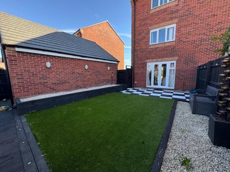 4 bedroom Semi-detached house for sale in Abbot Road, Burton-On-Trent, DE13