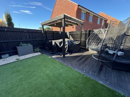 4 bedroom Semi-detached house for sale in Abbot Road, Burton-On-Trent, DE13