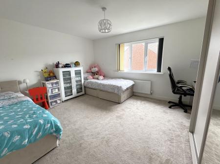 4 bedroom Semi-detached house for sale in Abbot Road, Burton-On-Trent, DE13