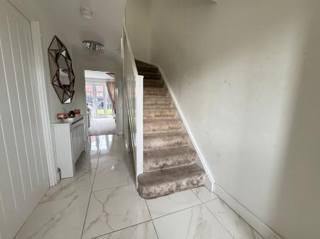 4 bedroom Semi-detached house for sale in Abbot Road, Burton-On-Trent, DE13