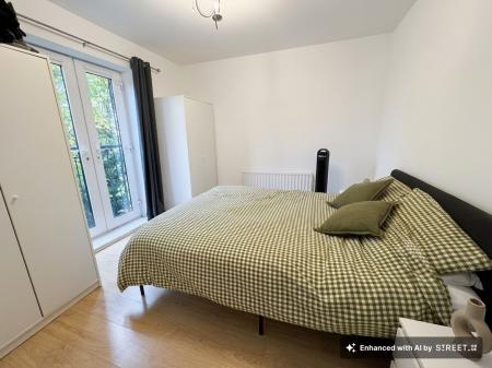 2 bedroom Flat for sale in Pipers Way, Burton-On-Trent, DE14