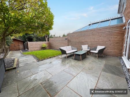 2 bedroom Semi-detached house for sale in The Eyrie, Burton-On-Trent, DE15