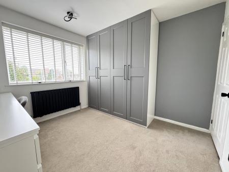 2 bedroom Semi-detached house for sale in The Eyrie, Burton-On-Trent, DE15