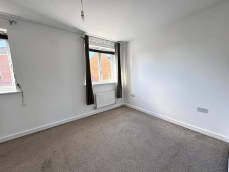2 bedroom Semi-detached house for sale in Adkins Close, Burton-On-Trent, DE14