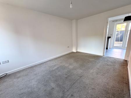 2 bedroom Semi-detached house for sale in Adkins Close, Burton-On-Trent, DE14