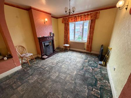 3 bedroom End of terrace house for sale in Baker Street, Burton-On-Trent, DE15