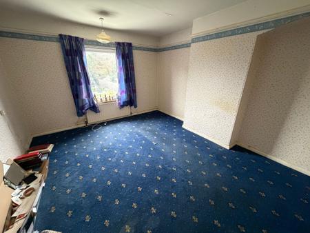 3 bedroom End of terrace house for sale in Baker Street, Burton-On-Trent, DE15