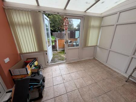 3 bedroom End of terrace house for sale in Baker Street, Burton-On-Trent, DE15