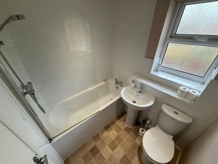 2 bedroom End of terrace house to let in Bramble Walk, Overseal, DE12