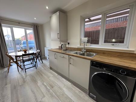 3 bedroom Semi-detached house for sale in Hazelwell Avenue, Burton-On-Trent, DE14