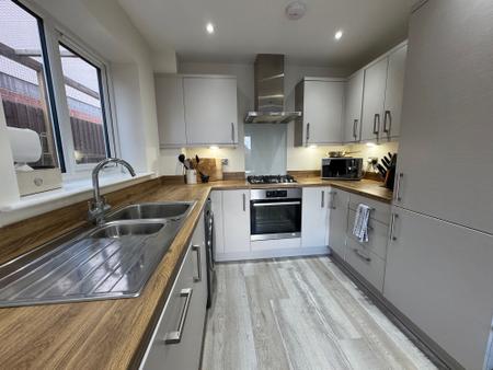 3 bedroom Semi-detached house for sale in Hazelwell Avenue, Burton-On-Trent, DE14