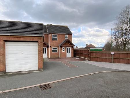 Springfield Road, Midway, DE11