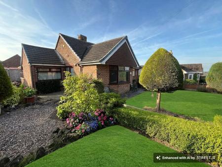 2 bedroom Detached bungalow to let in Pear Tree Avenue, Newhall, DE11
