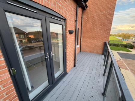 2 bedroom Flat to let in Barton Turn, Barton Under Needwood, DE13