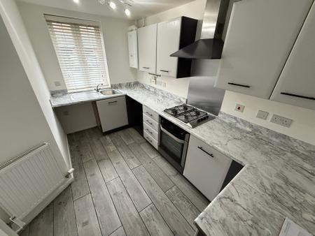3 bedroom Terraced House to let in Bexley Drive, Church Gresley, DE11