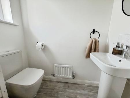 2 bedroom Semi-detached house for sale in Thorneywood Road, Drakelow, DE15