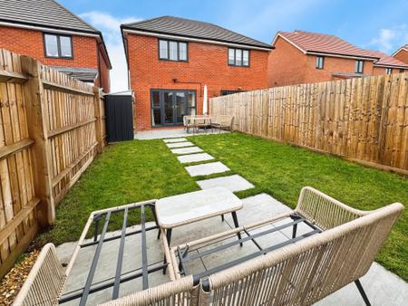 2 bedroom Semi-detached house for sale in Thorneywood Road, Drakelow, DE15