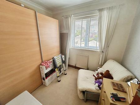 4 bedroom Semi-detached house for sale in Edmonton Place, Burton-On-Trent, DE15